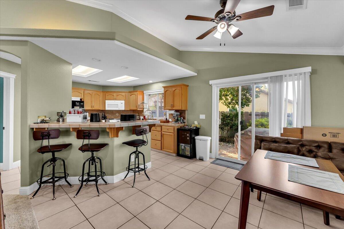 1119 River Ridge Drive Redding, CA 96003 - Photo 13 of 57 Dining Room
