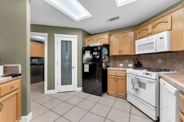 $434,900 | 1119 River Ridge Drive, Redding, CA 96003