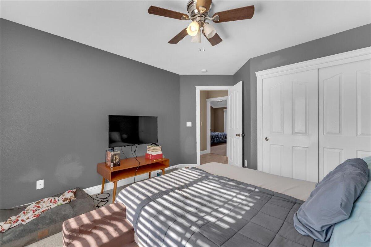 1119 River Ridge Drive Redding, CA 96003 - Photo 27 of 57 Bedroom 2