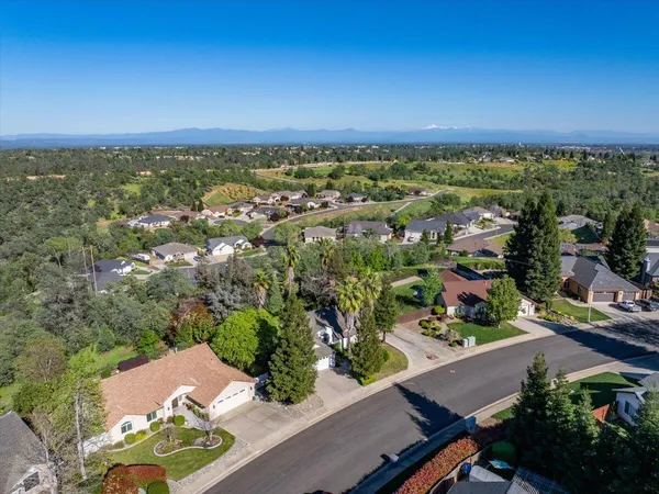 $434,900 | 1119 River Ridge Drive, Redding, CA 96003