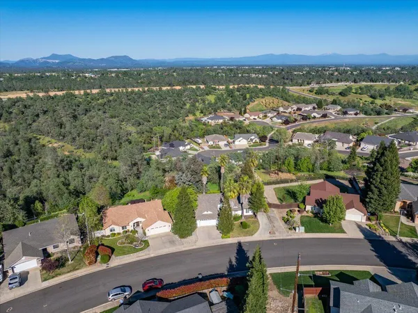 $434,900 | 1119 River Ridge Drive, Redding, CA 96003