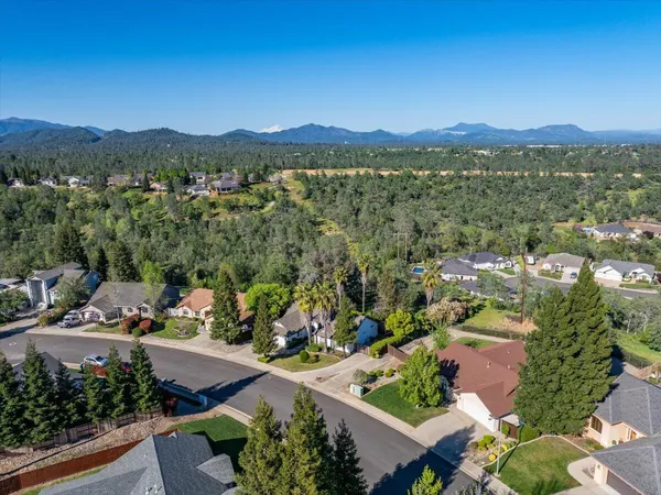 $434,900 | 1119 River Ridge Drive, Redding, CA 96003