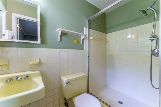 $464,900 | 4526 Sims Court, Tucker, GA 30084