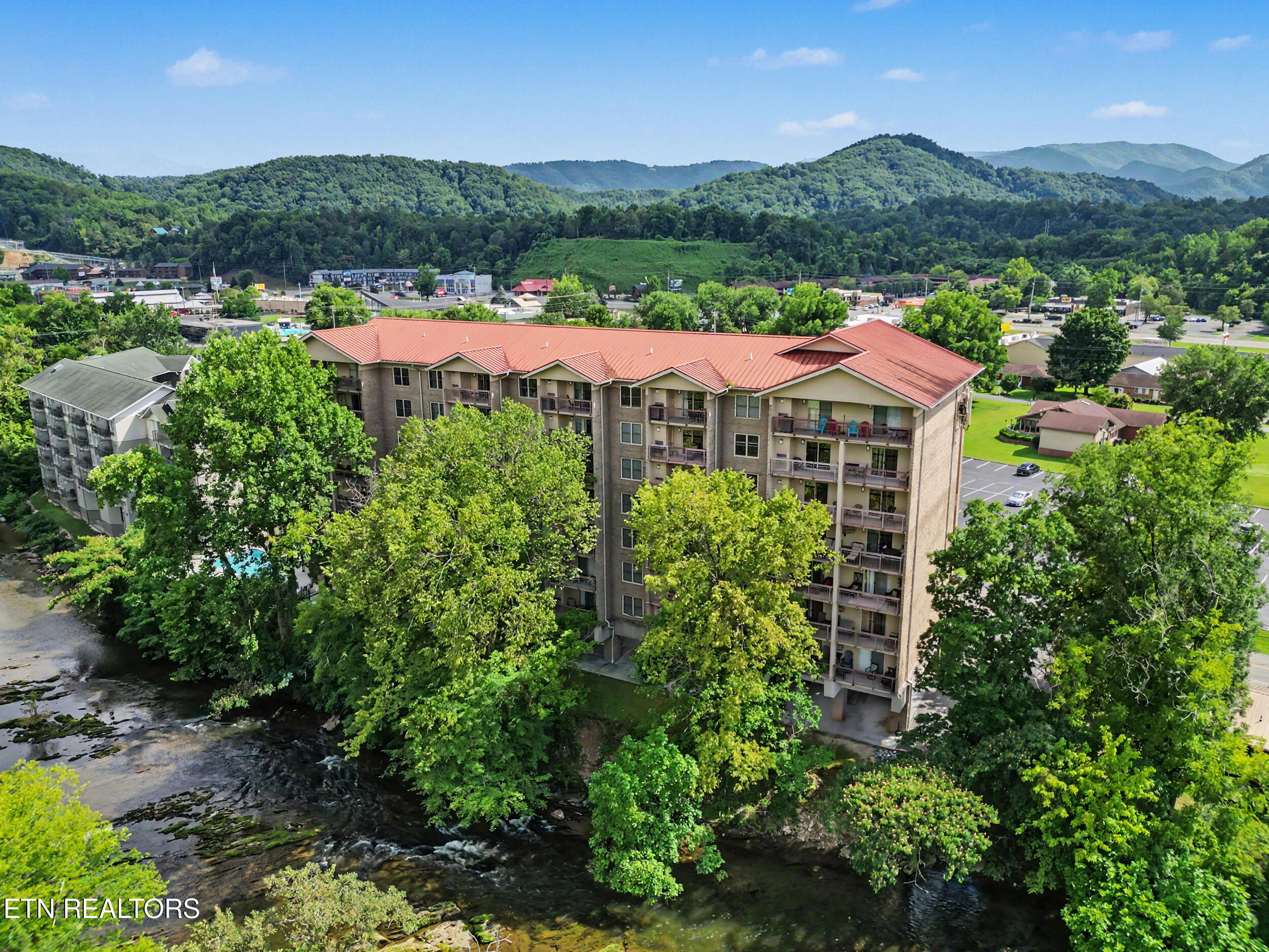 3919 South River Road, Unit 305 Pigeon Forge, TN 37863 - Photo 34 of 47 35_dji_0030