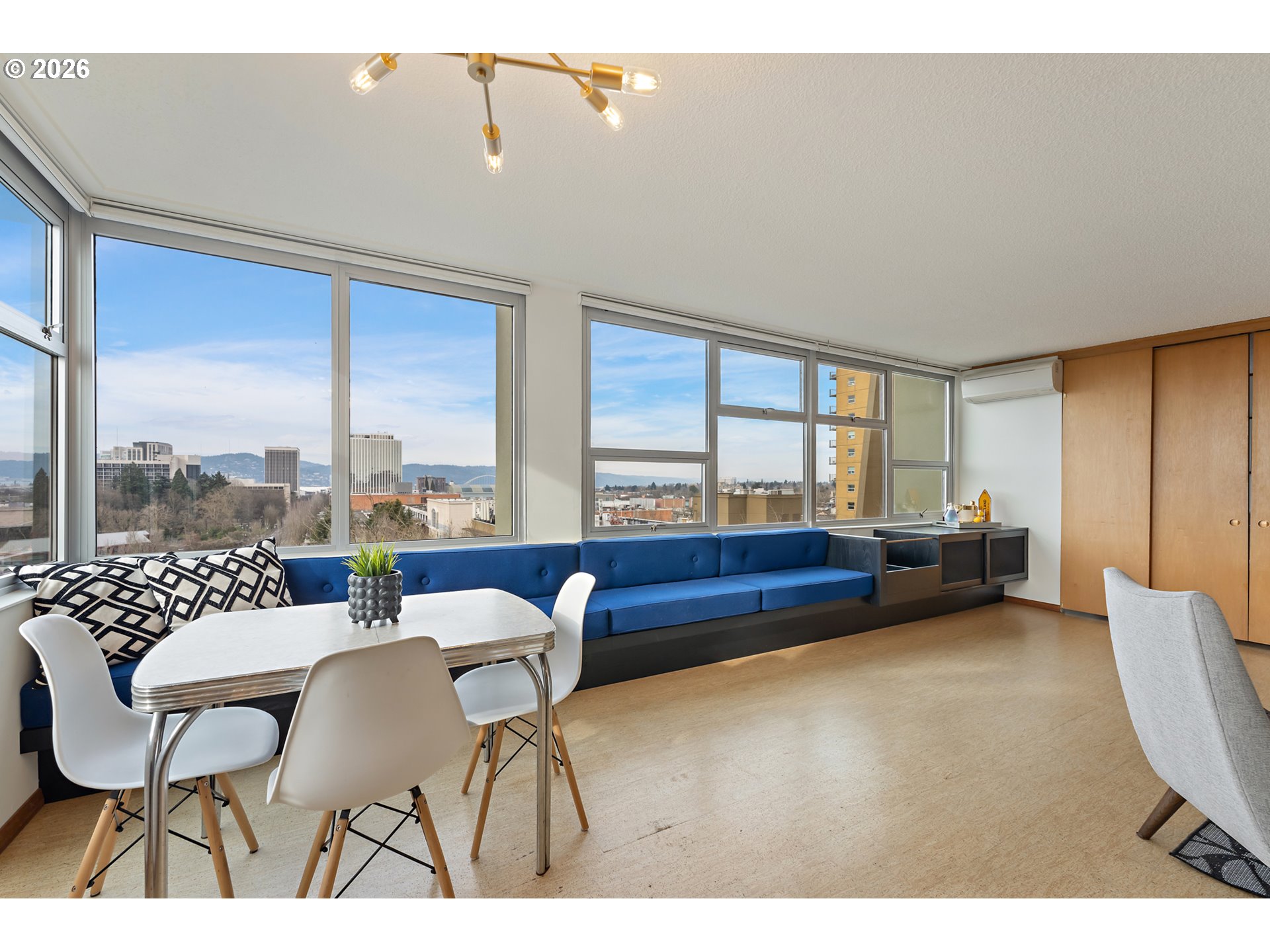 1220 Northeast 17th Avenue, Unit 8F Portland, OR 97232 - Photo 11 of 48