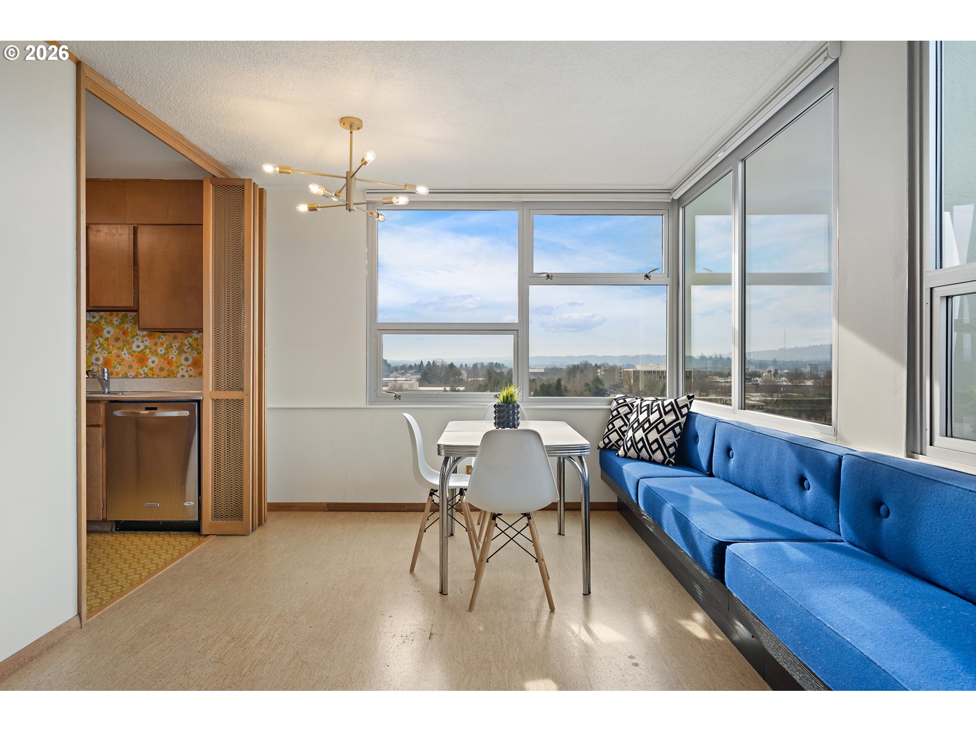 1220 Northeast 17th Avenue, Unit 8F Portland, OR 97232 - Photo 13 of 48