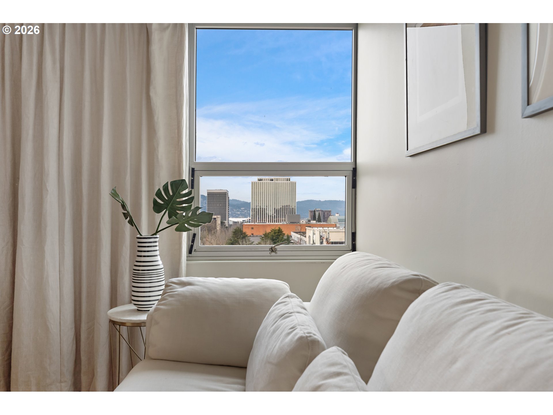 1220 Northeast 17th Avenue, Unit 8F Portland, OR 97232 - Photo 30 of 48