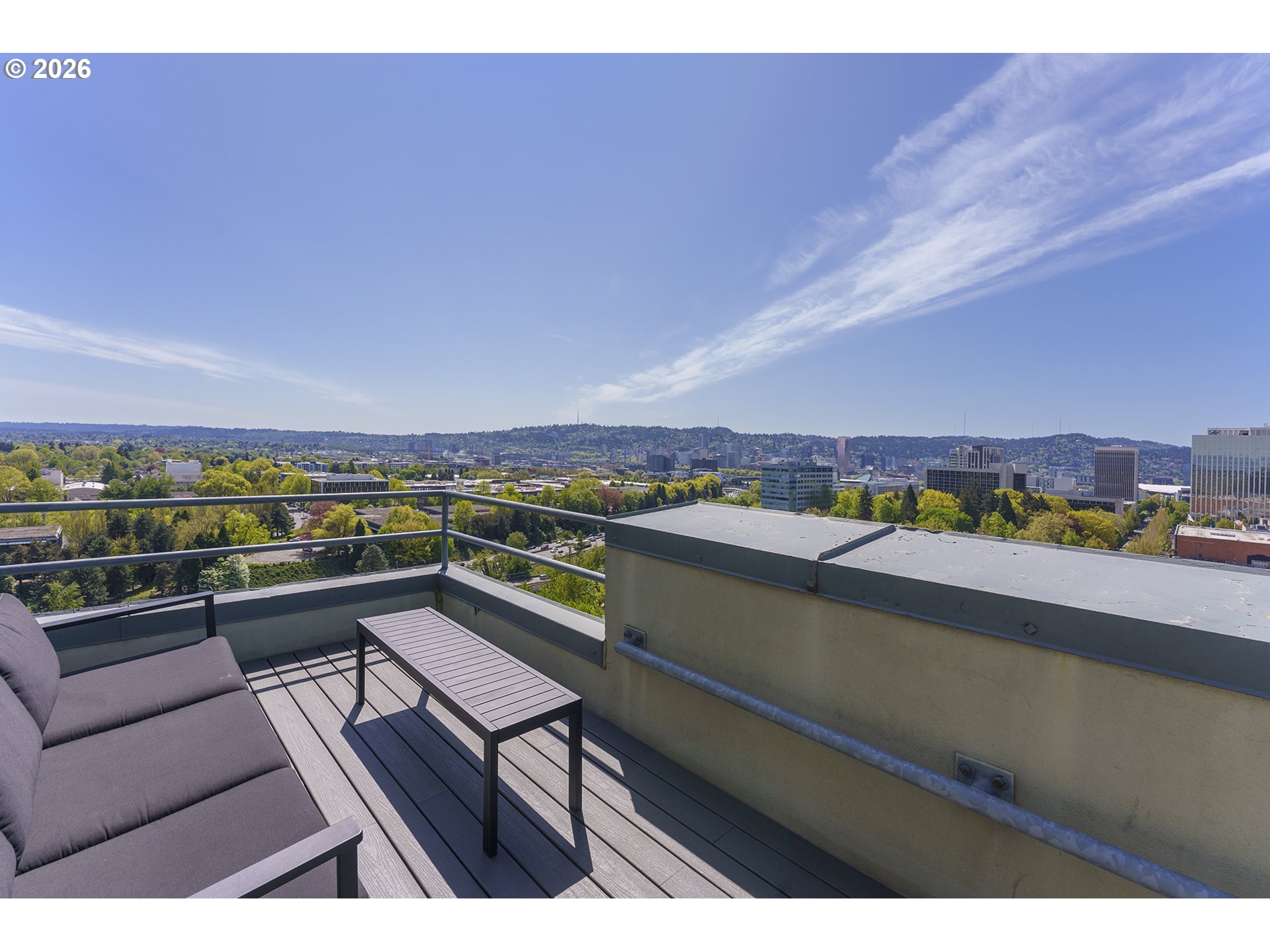 1220 Northeast 17th Avenue, Unit 8F Portland, OR 97232 - Photo 47 of 48