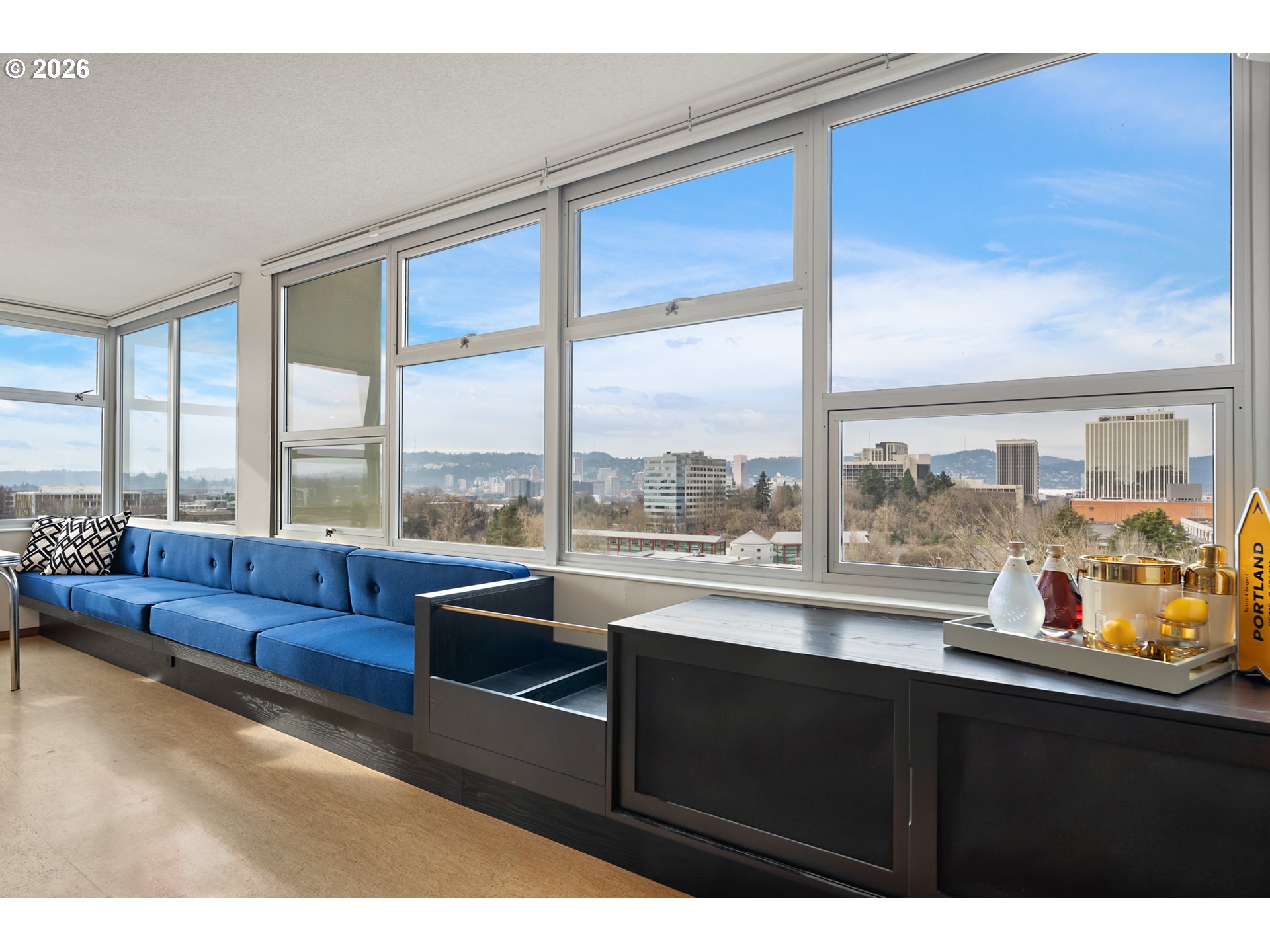 1220 Northeast 17th Avenue, Unit 8F Portland, OR 97232 - Photo 9 of 48