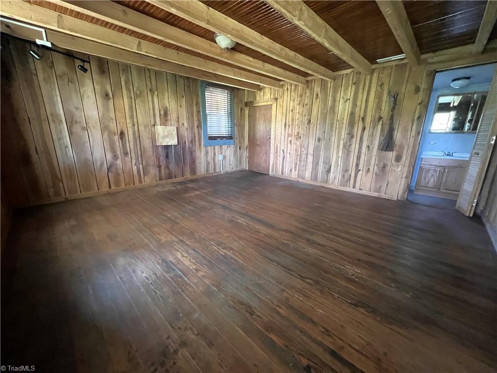 326 Tobacco Road Madison, NC 27025 - Photo 13 of 49 Gallery Image 13