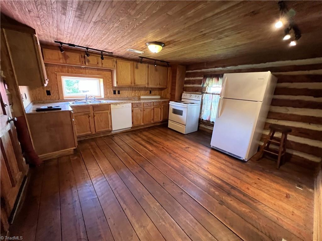 326 Tobacco Road Madison, NC 27025 - Photo 20 of 49 Gallery Image 20