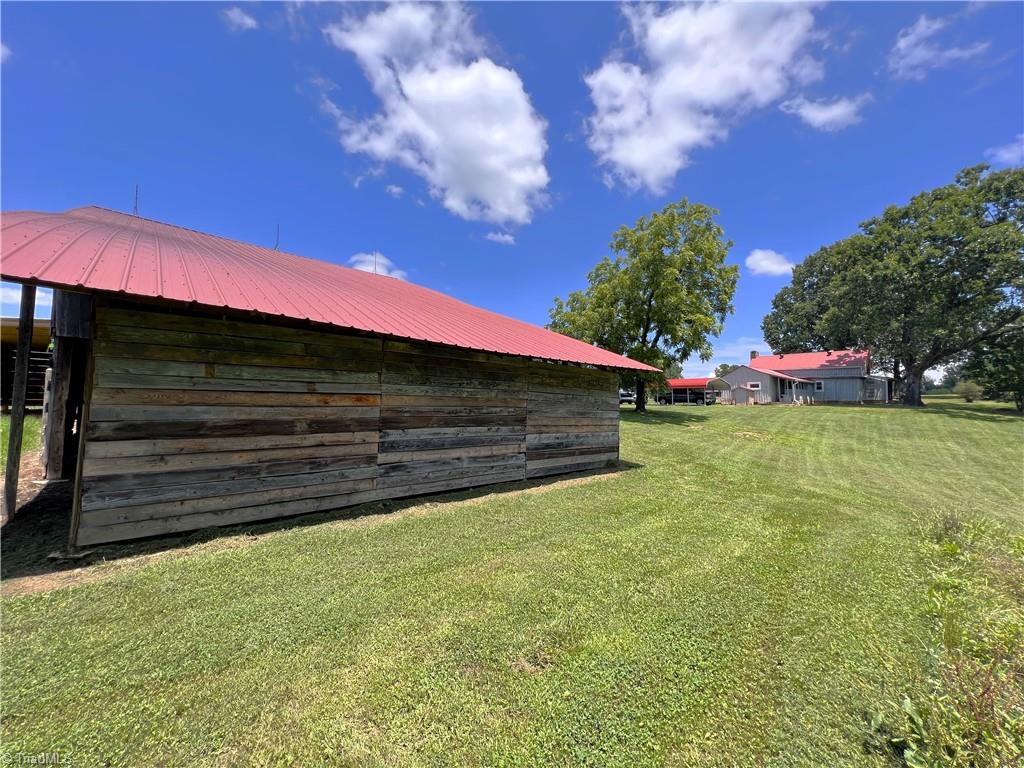 326 Tobacco Road Madison, NC 27025 - Photo 42 of 49 Gallery Image 42