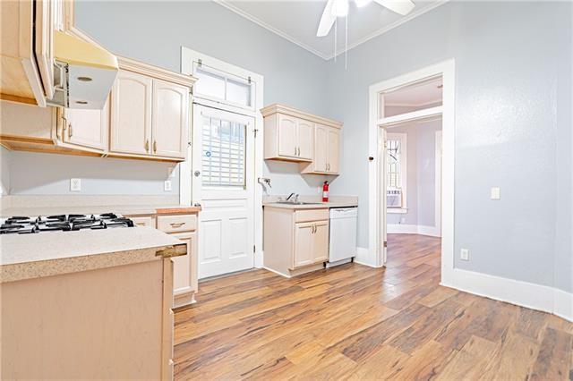 129 North Rendon New Orleans, LA 70119 - Photo 9 of 13