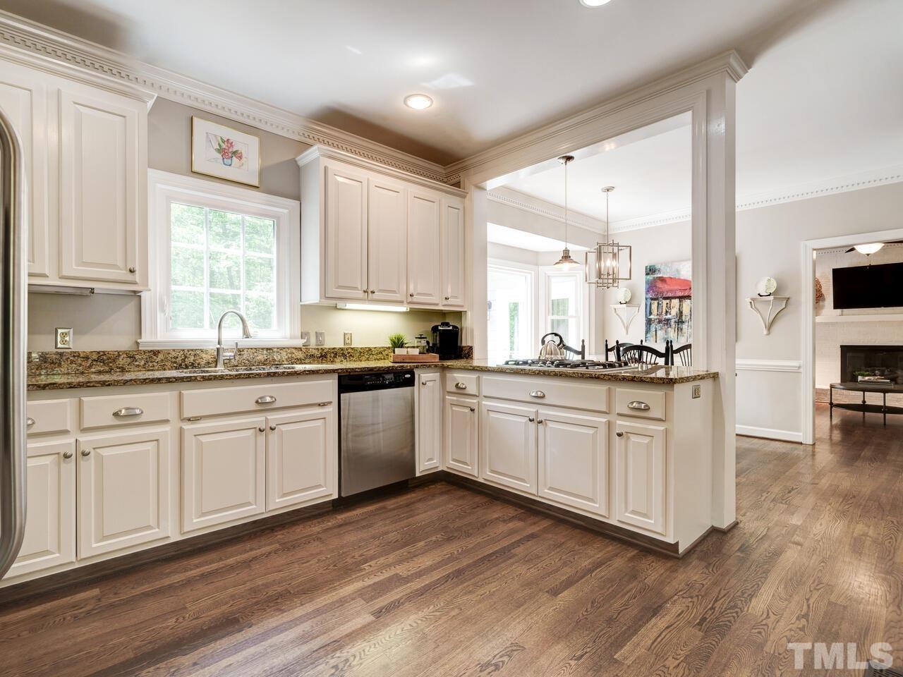 4207 Swarthmore Road Durham, NC 27707 - Photo 6 of 60 Gallery Image 6