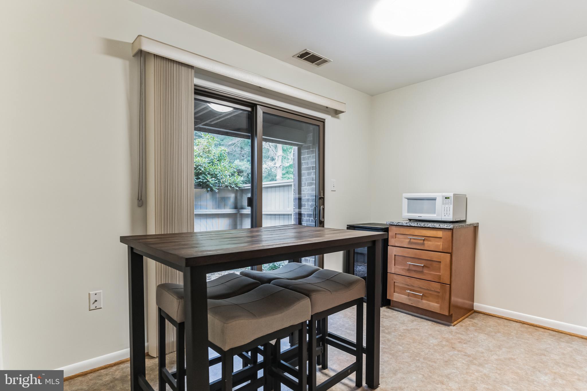 2045 Approach Lane Reston, VA 20191 - Photo 11 of 41 Gallery Image 11