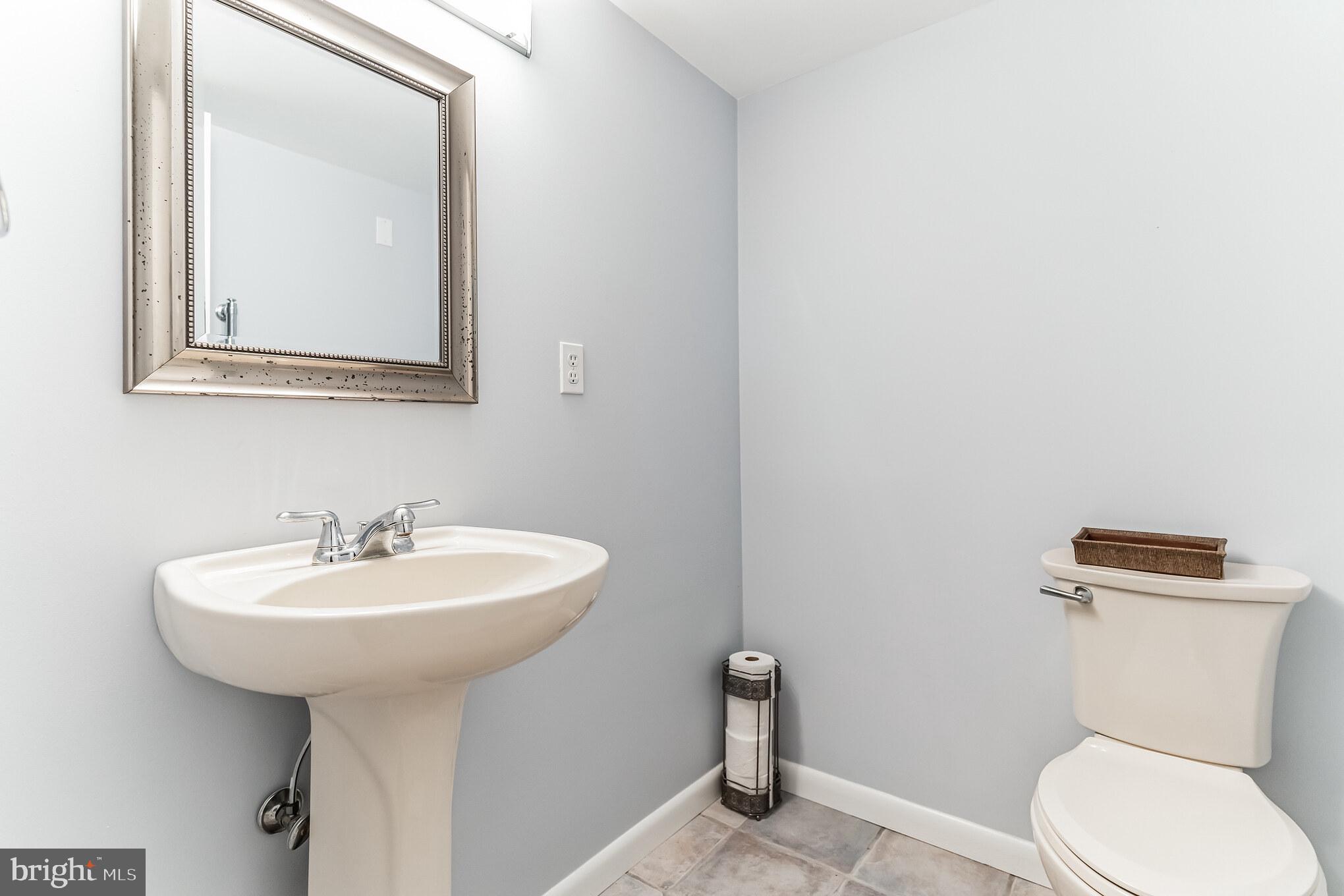 2045 Approach Lane Reston, VA 20191 - Photo 14 of 41 Gallery Image 14