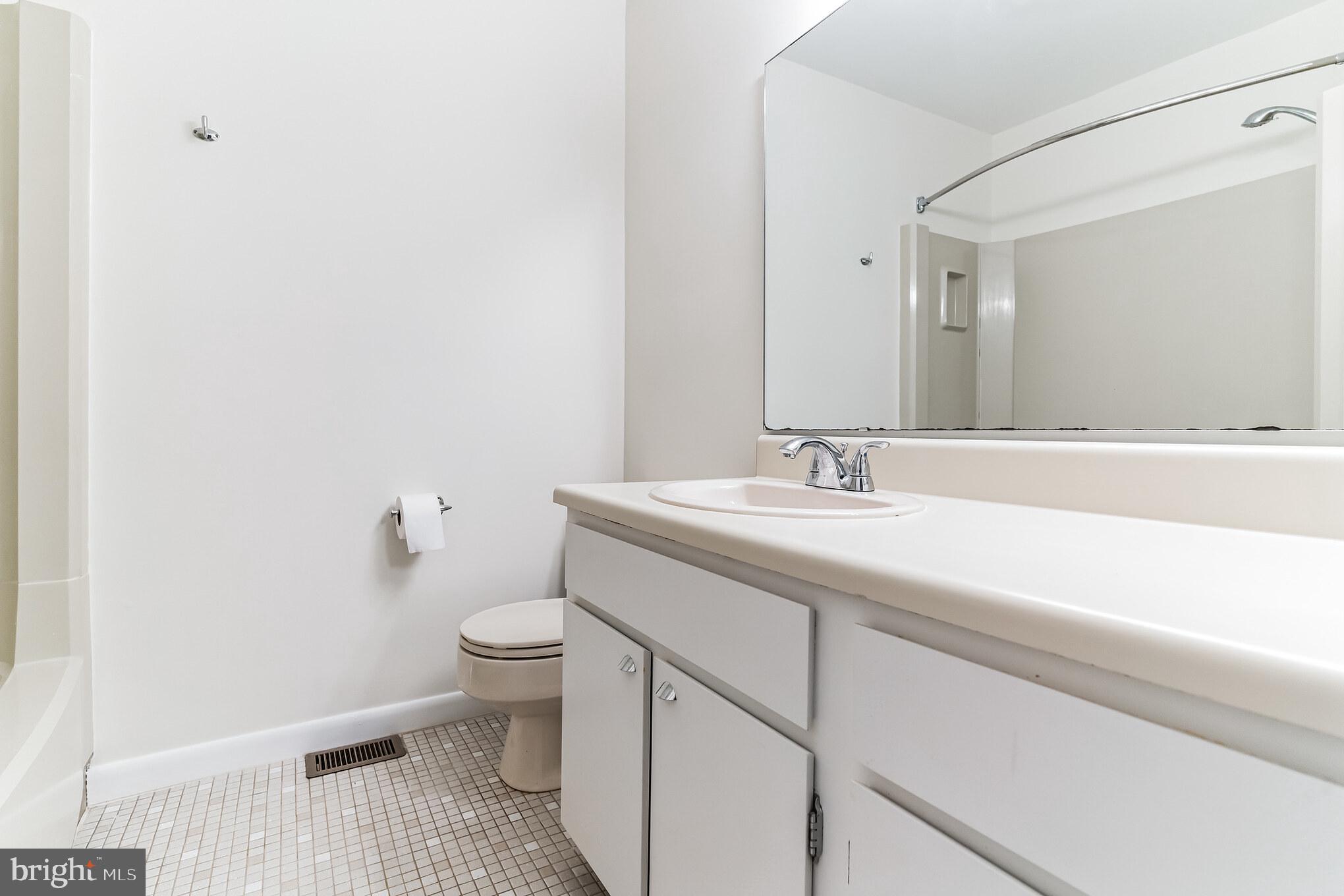 2045 Approach Lane Reston, VA 20191 - Photo 24 of 41 Gallery Image 24
