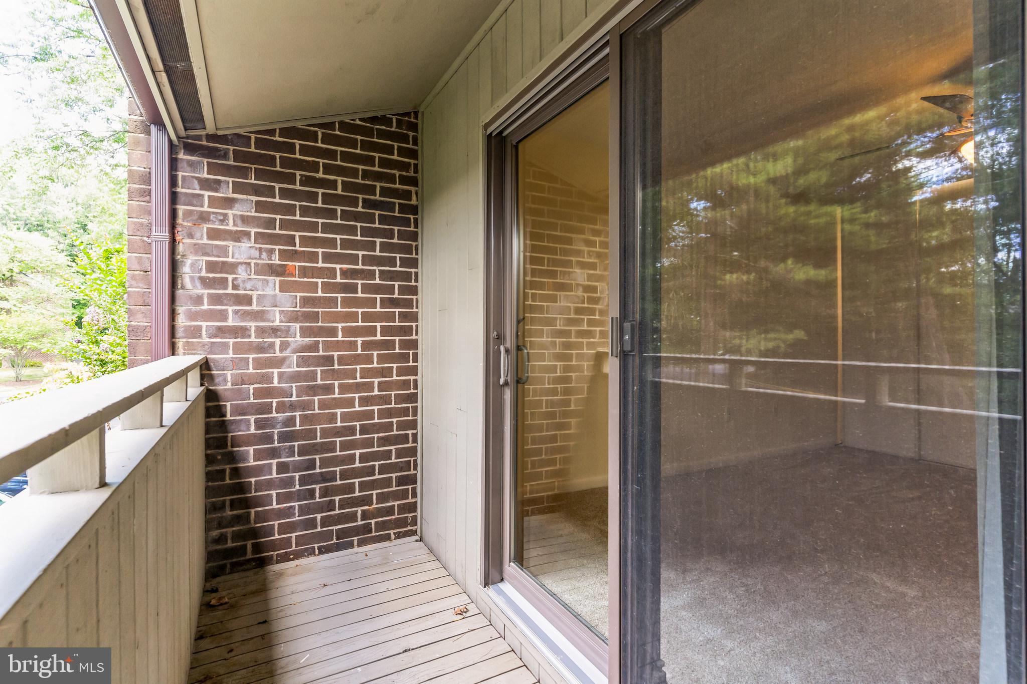 2045 Approach Lane Reston, VA 20191 - Photo 33 of 41 Gallery Image 33