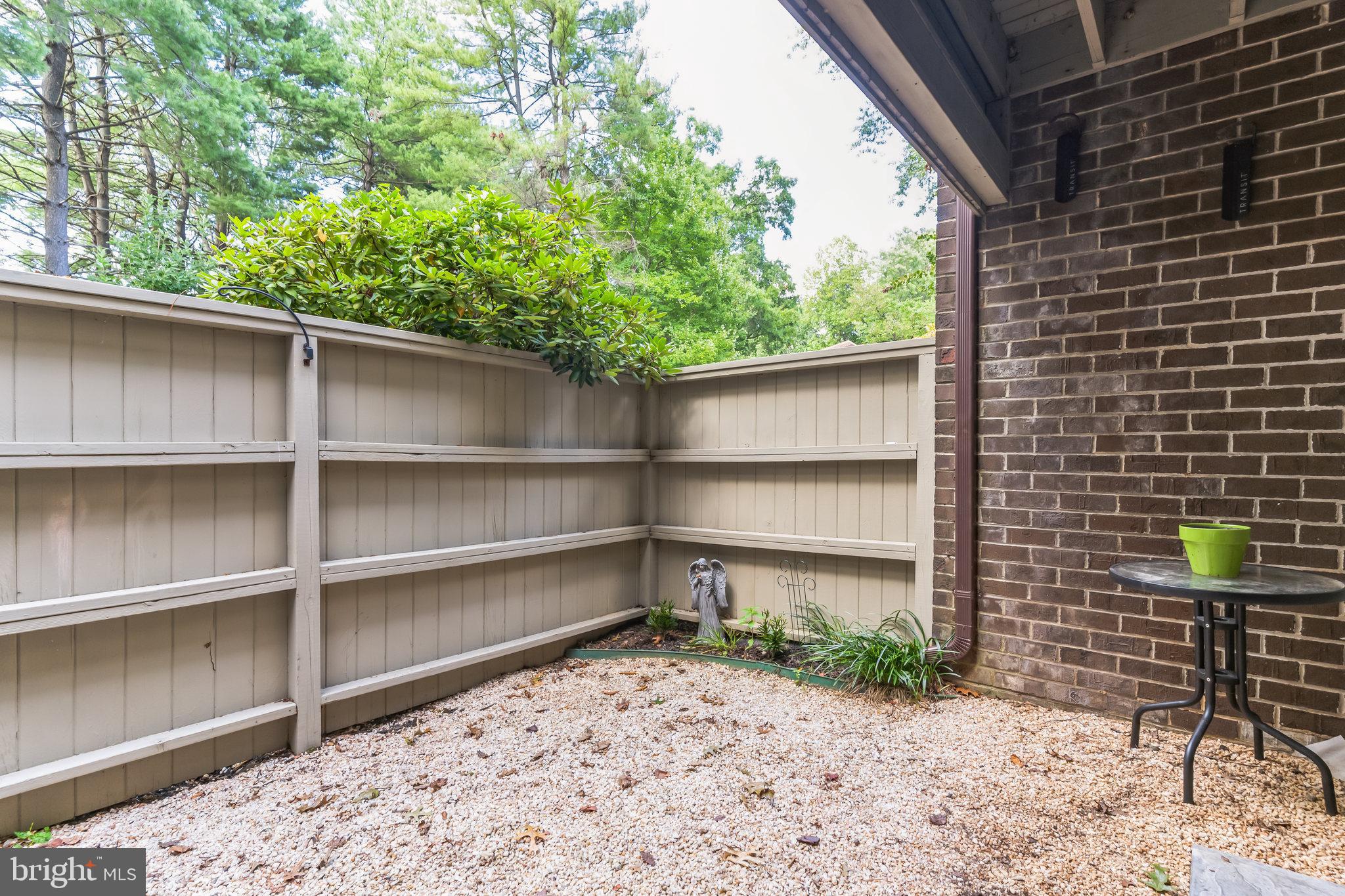 2045 Approach Lane Reston, VA 20191 - Photo 37 of 41 Gallery Image 37