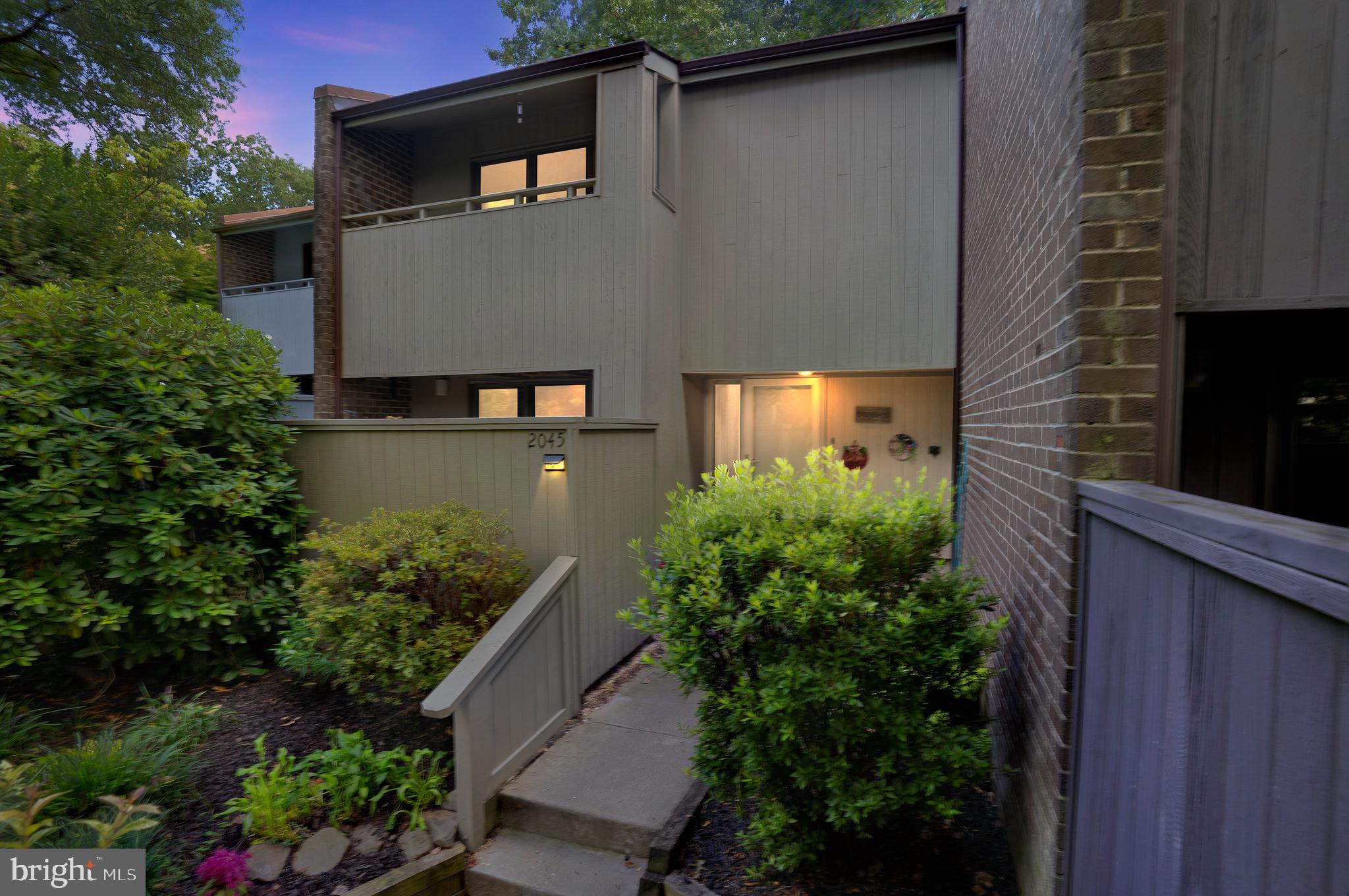 2045 Approach Lane Reston, VA 20191 - Photo 39 of 41 Gallery Image 39