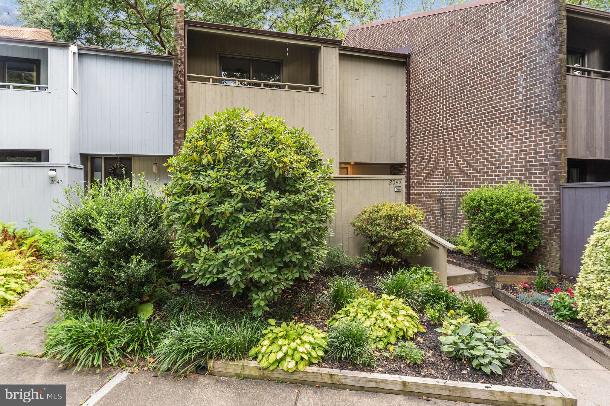 2045 Approach Lane Reston, VA 20191 - Photo 40 of 41 Gallery Image 40
