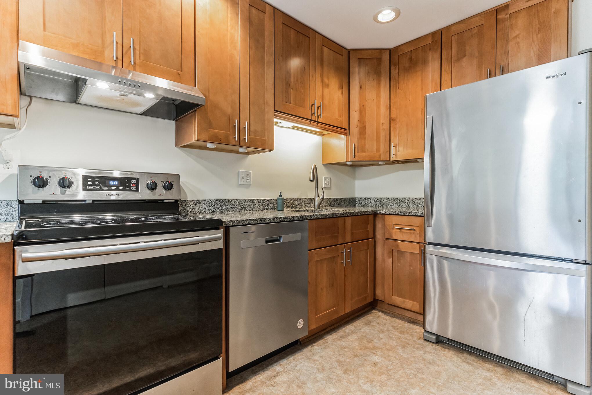 2045 Approach Lane Reston, VA 20191 - Photo 8 of 41 Gallery Image 8