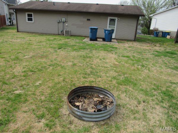 109 Walnut Ridge Drive Bethalto, IL 62010 - Photo 4 of 14