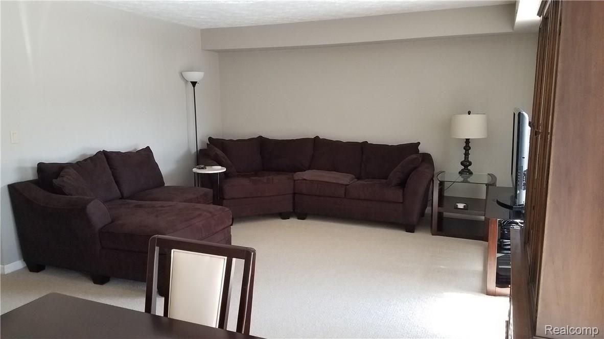 1693 Riverside Drive, Unit 1 Rochester, MI 48309 - Photo 4 of 22 Riverside Living Room.jpg