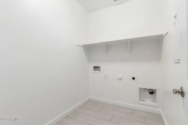 $480,995 | 5447 West Manzanita Drive, Glendale, AZ 85302