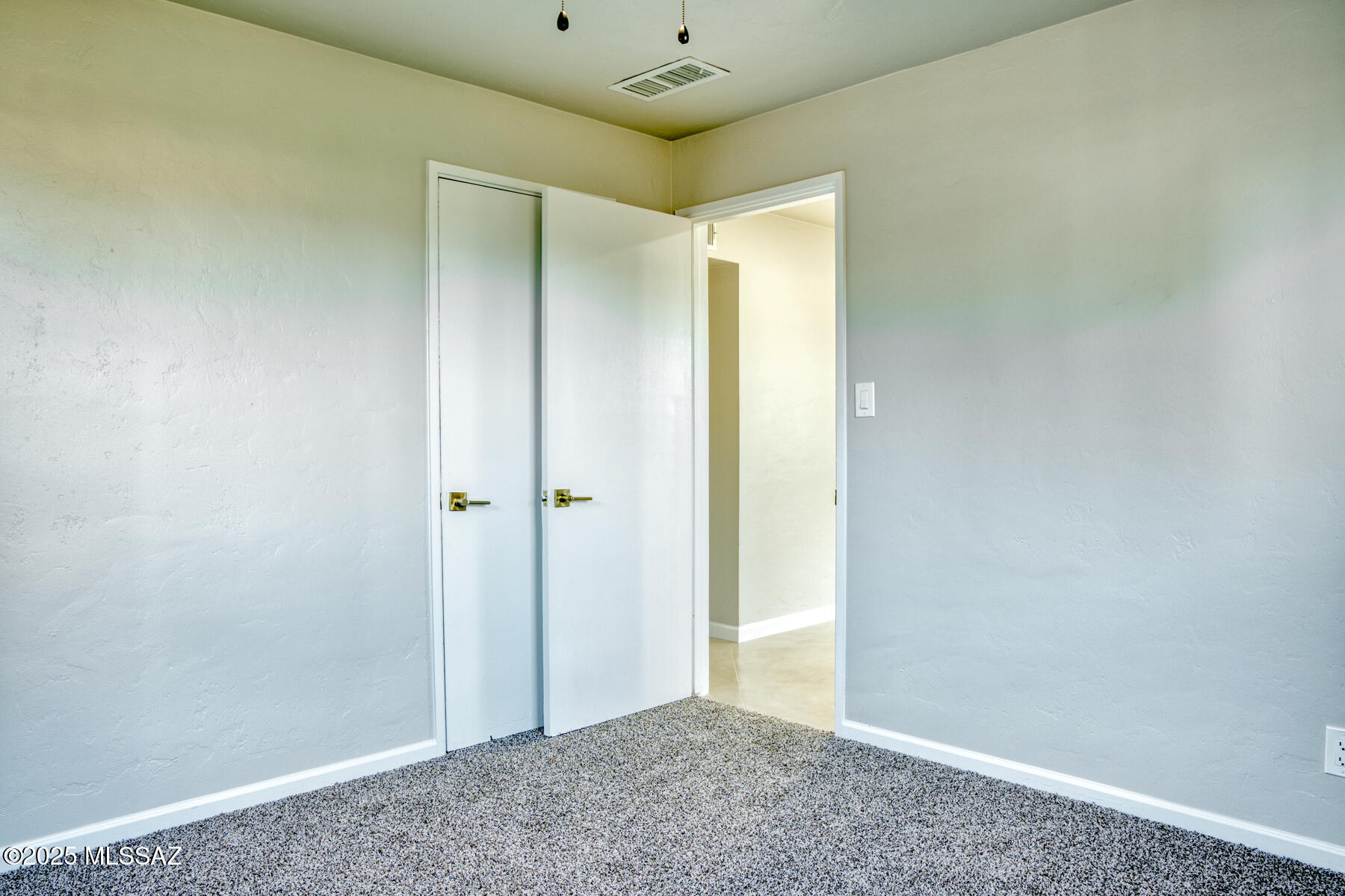602 North Swan Road Tucson, AZ 85711 - Photo 13 of 50 Gallery Image 13