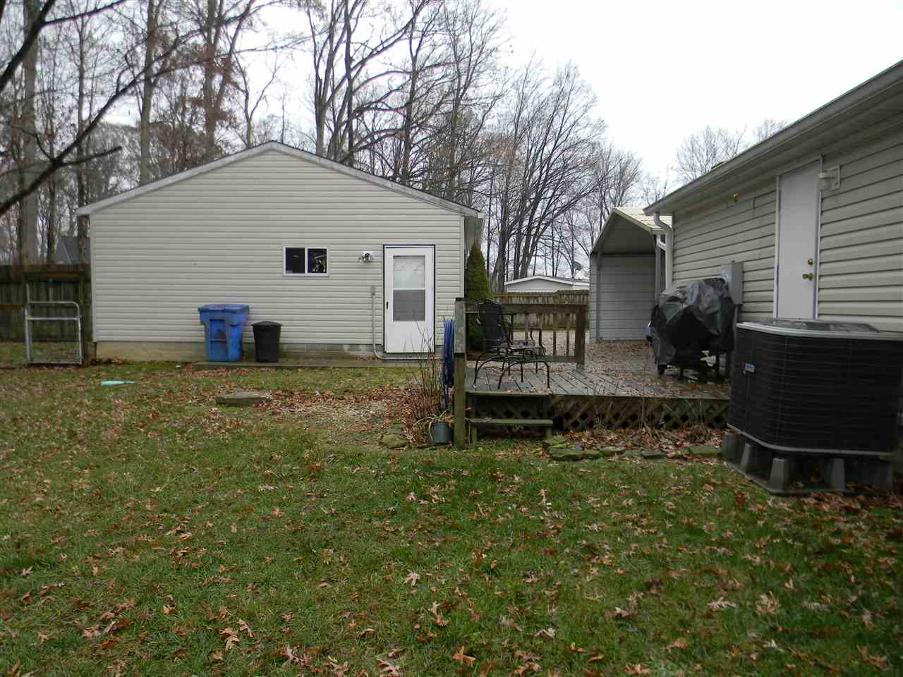 7409 East Fawn Run Road Bowling Green, IN 47833 - Photo 19 of 20 Gallery Image 19