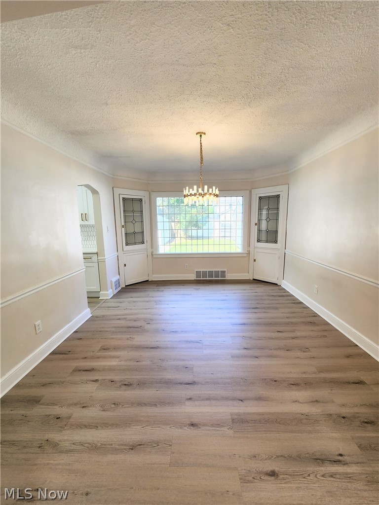 1166 Argonne Road South Euclid, OH 44121 - Photo 7 of 25