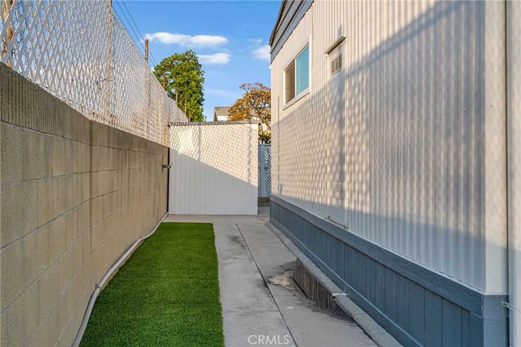 1001 West Lambert Road, Unit 153 La Habra, CA 90631 - Photo 8 of 68
