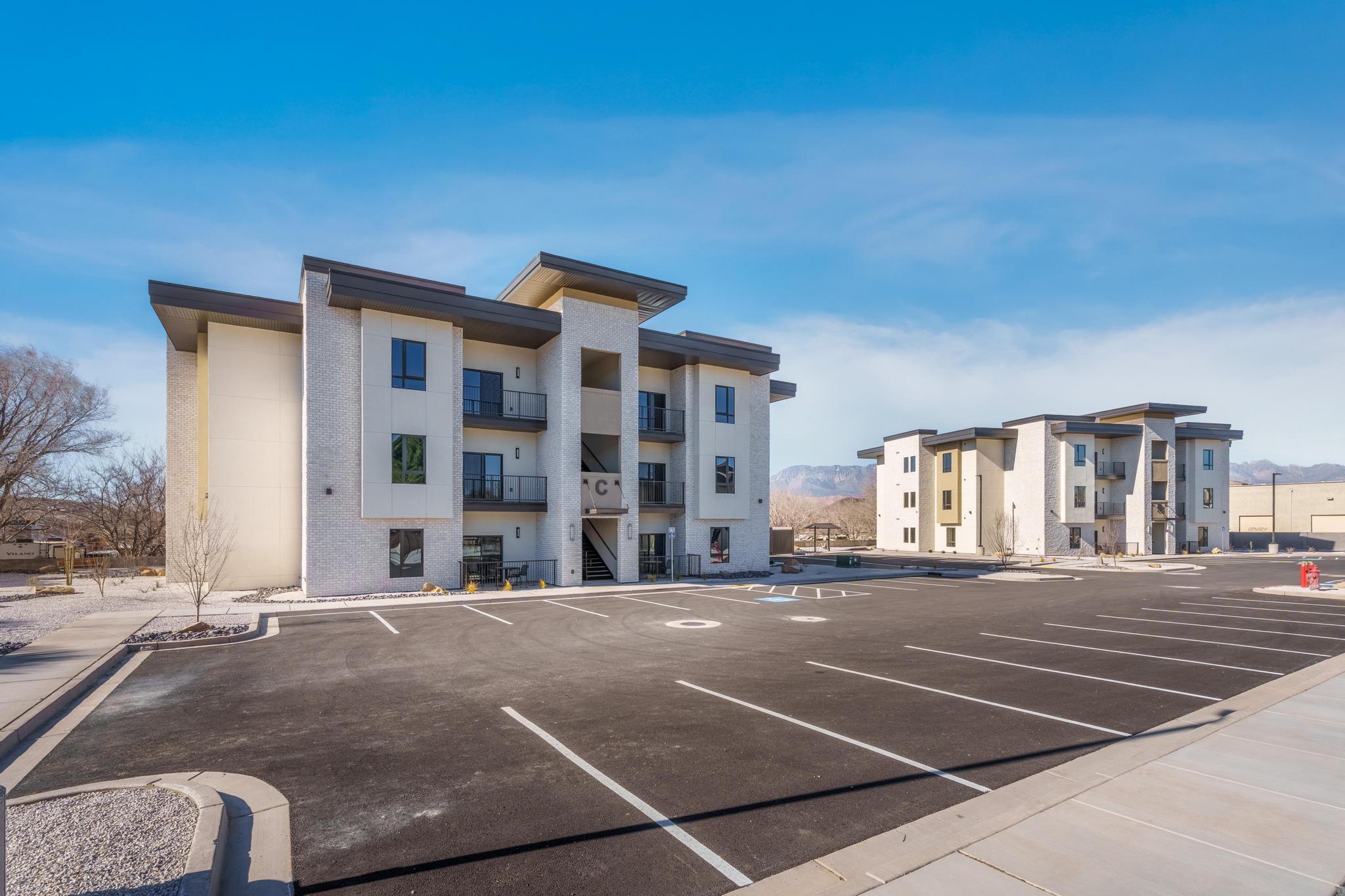 983 West State Street, Unit C203 Hurricane, UT 84737 - Photo 42 of 48 DSC09732-HDR-Edit
