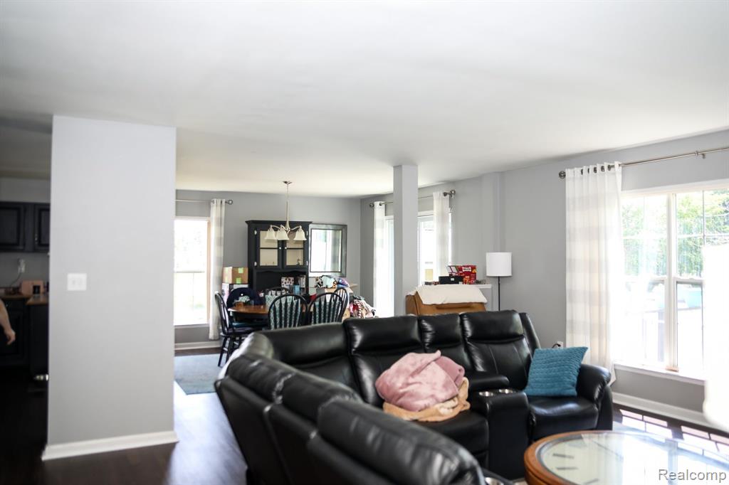 9307 West Sober Road Fowlerville, MI 48836 - Photo 5 of 26 Gallery Image 5