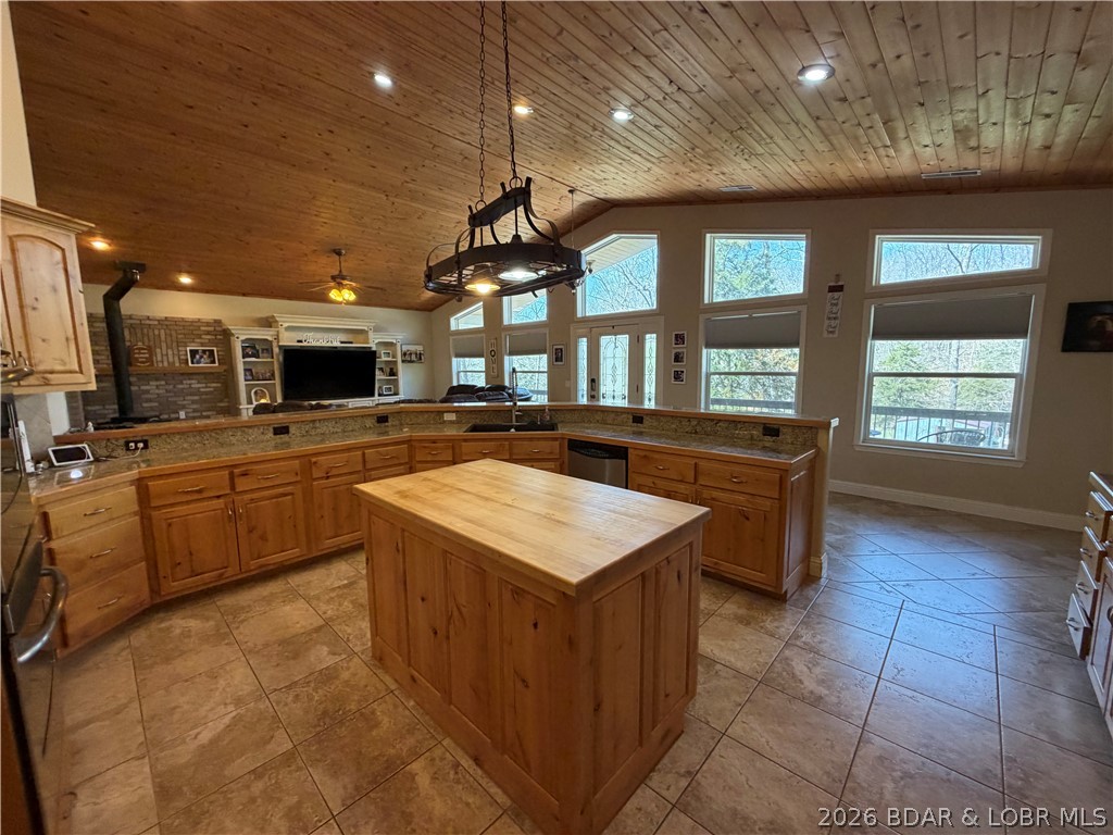 184 State Park Road Brumley, MO 65017 - Photo 17 of 100