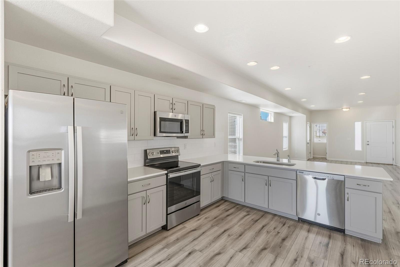 4121 Jericho Loop Colorado Springs, CO 80916 - Photo 14 of 35