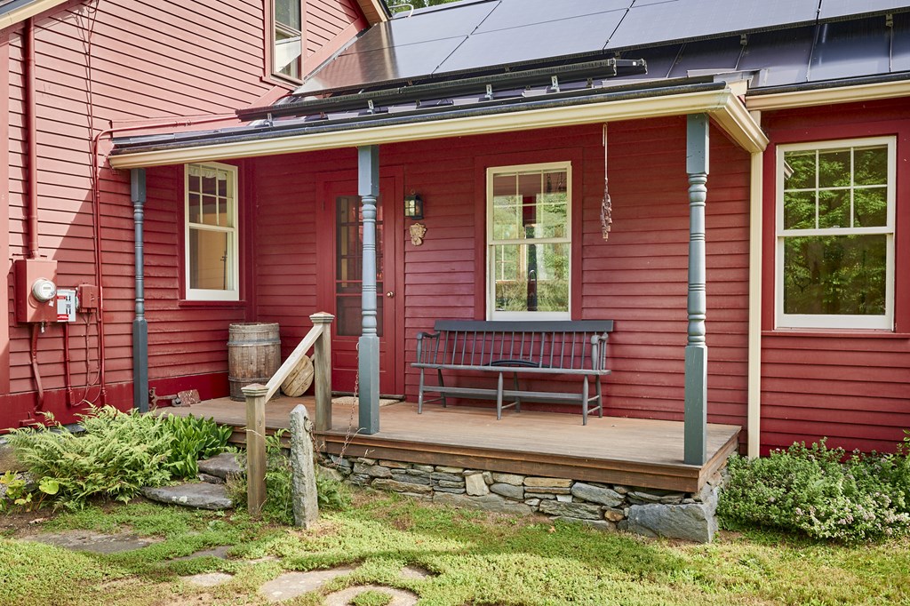 28 Old Rte 9 Cummington, MA 01026 - Photo 9 of 42