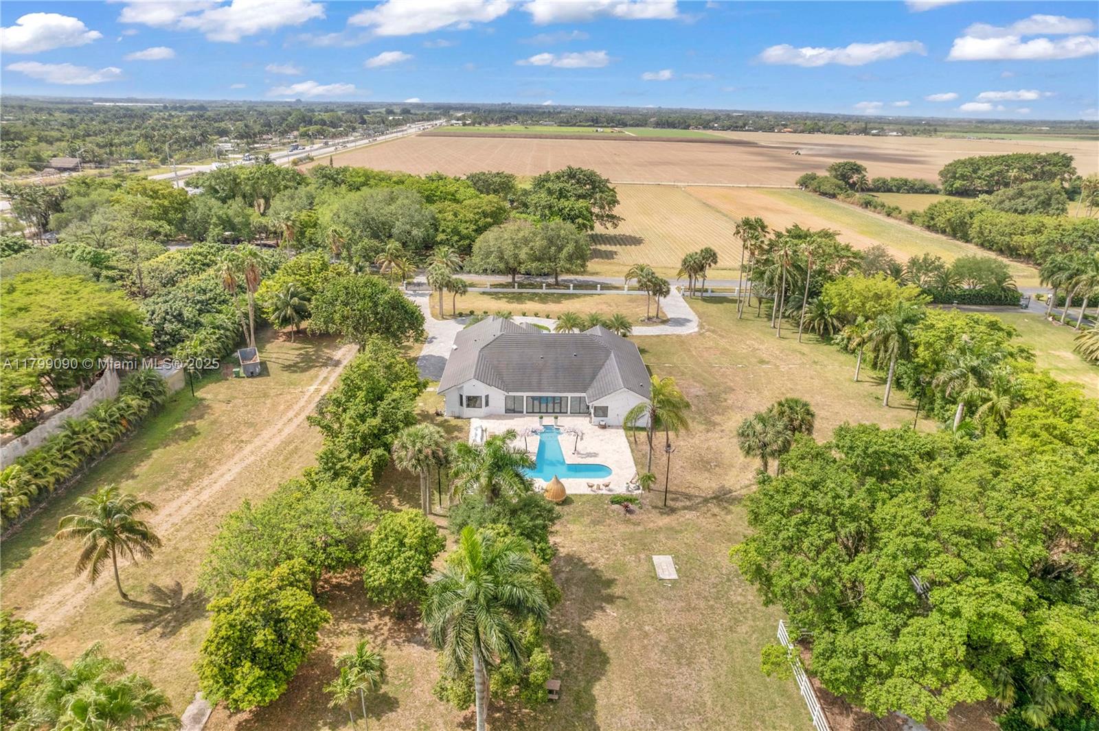 17795 Southwest 158th Street Miami, FL 33187 - Photo 44 of 45 a view of a city and an ocean view