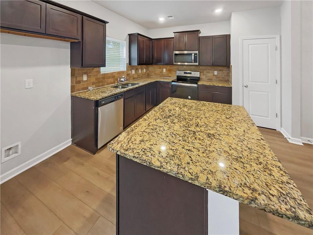 11911 Lovejoy Crossing Way Hampton, GA 30228 - Photo 2 of 23