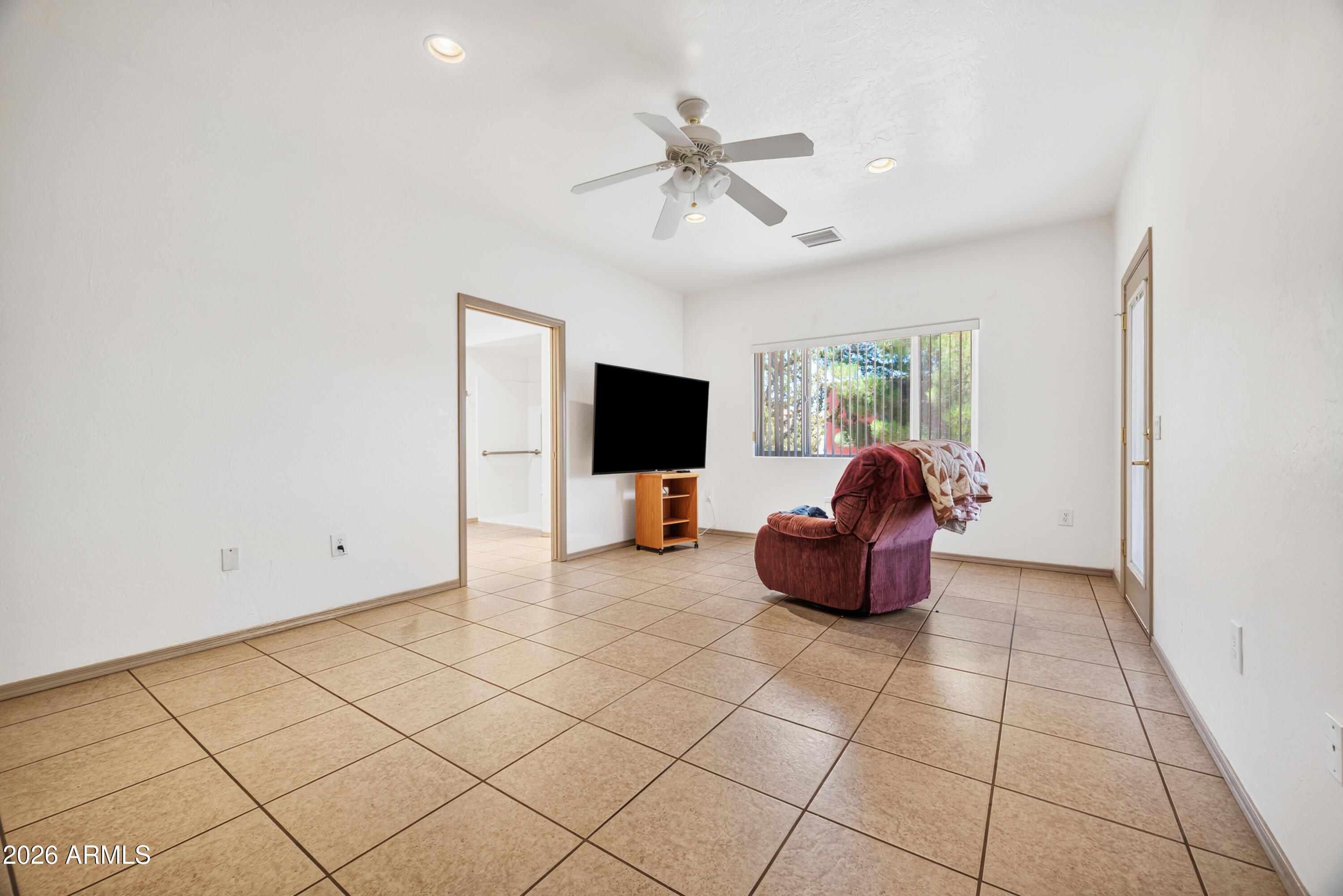 473 South Sky Ranch Road Sierra Vista, AZ 85635 - Photo 20 of 30 DSC_8490