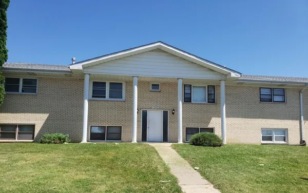 $775 | 1320 East 38th Street, Unit 4, Davenport, IA 52807