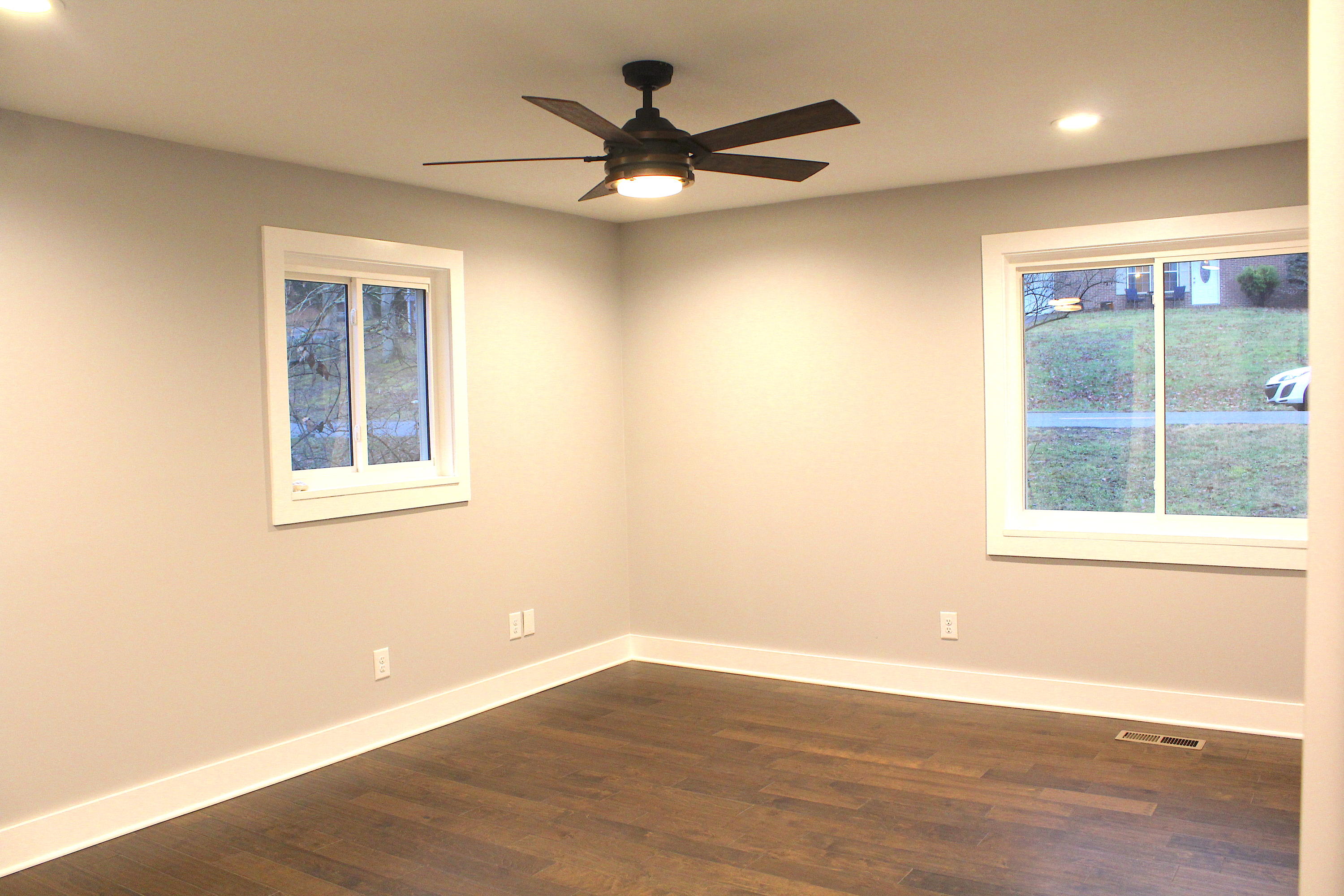 5908 Nottingham Road Knoxville, TN 37918 - Photo 14 of 23 IMG_1778