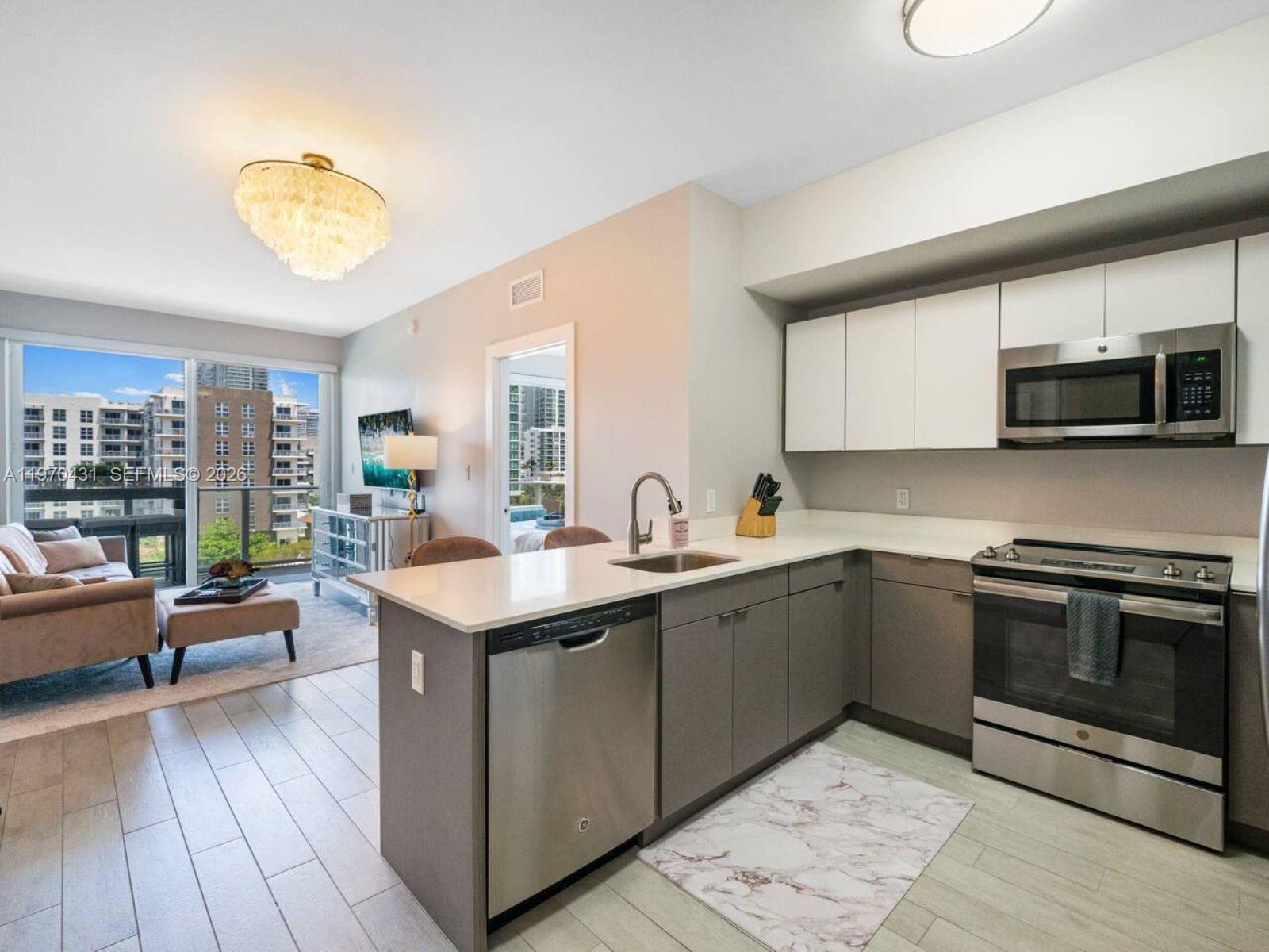 321 Northeast 26th Street, Unit 617 Miami, FL 33137 - Photo 1 of 38