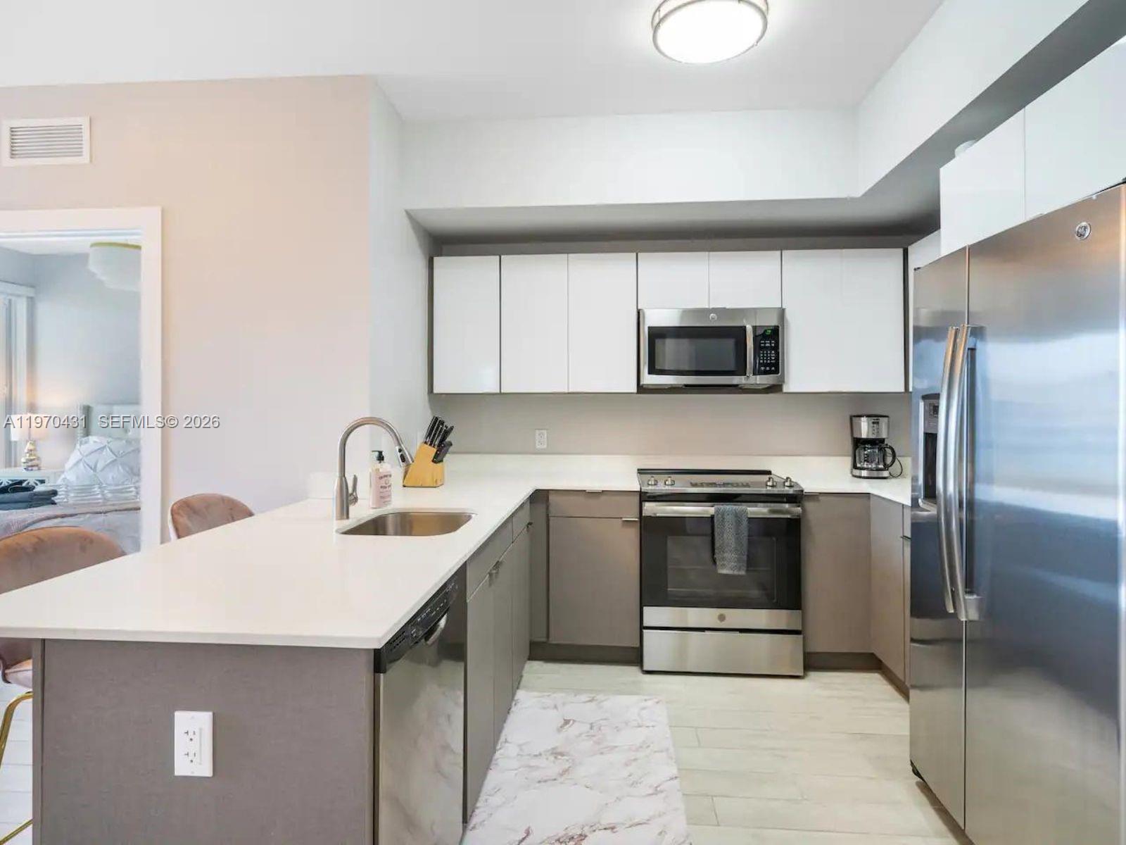 321 Northeast 26th Street, Unit 617 Miami, FL 33137 - Photo 10 of 38