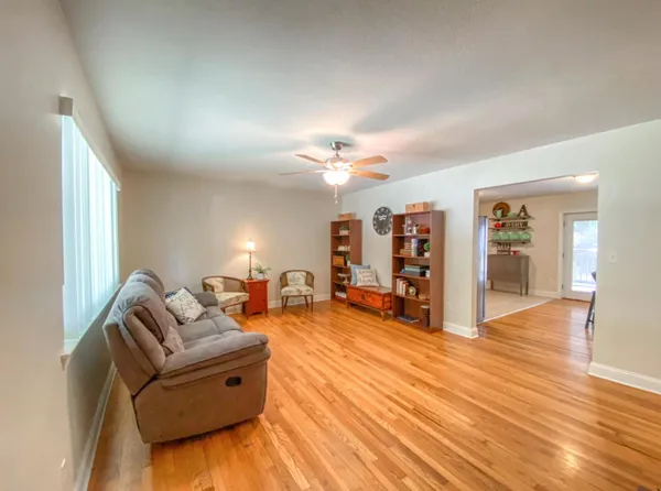 $1,800 | 7706 Vista Hills Drive, Chattanooga, TN 37416