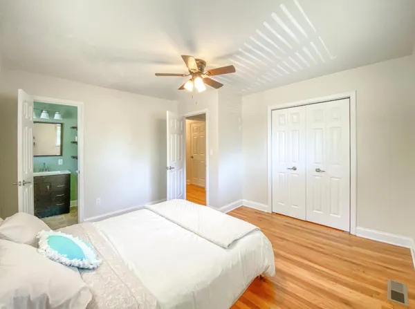 $1,800 | 7706 Vista Hills Drive, Chattanooga, TN 37416