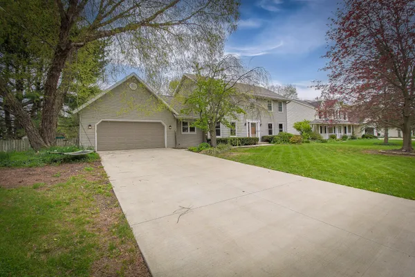$450,000 | 4946 Catskill Street, Galesburg, MI 49053