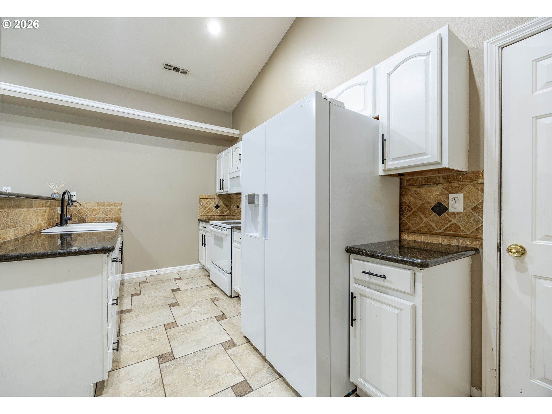 6876 Simeon Drive Springfield, OR 97478 - Photo 17 of 41