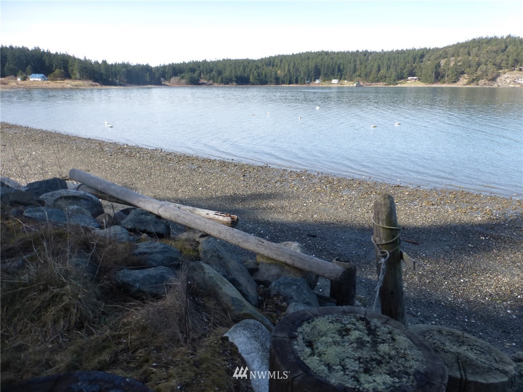 233 Mud Bay Dock Road Lopez Island, WA 98261 - Photo 1 of 5 Gallery Image 1